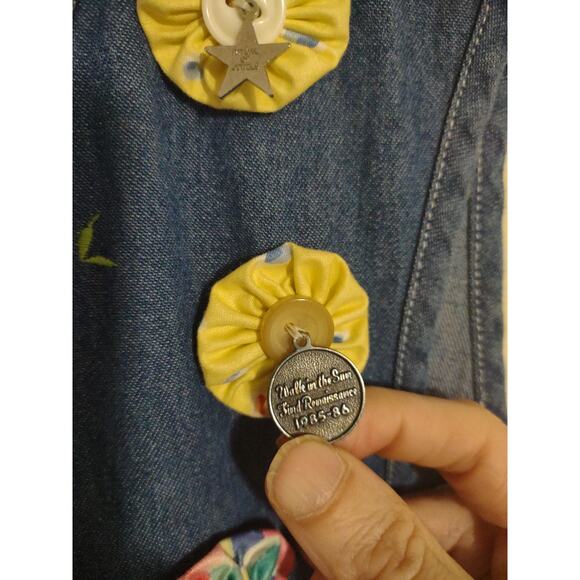 Vintage Sigrid Olsen Sport Denim Vest Large With Balfour Sorority Pins Unique - Picture 4 of 11